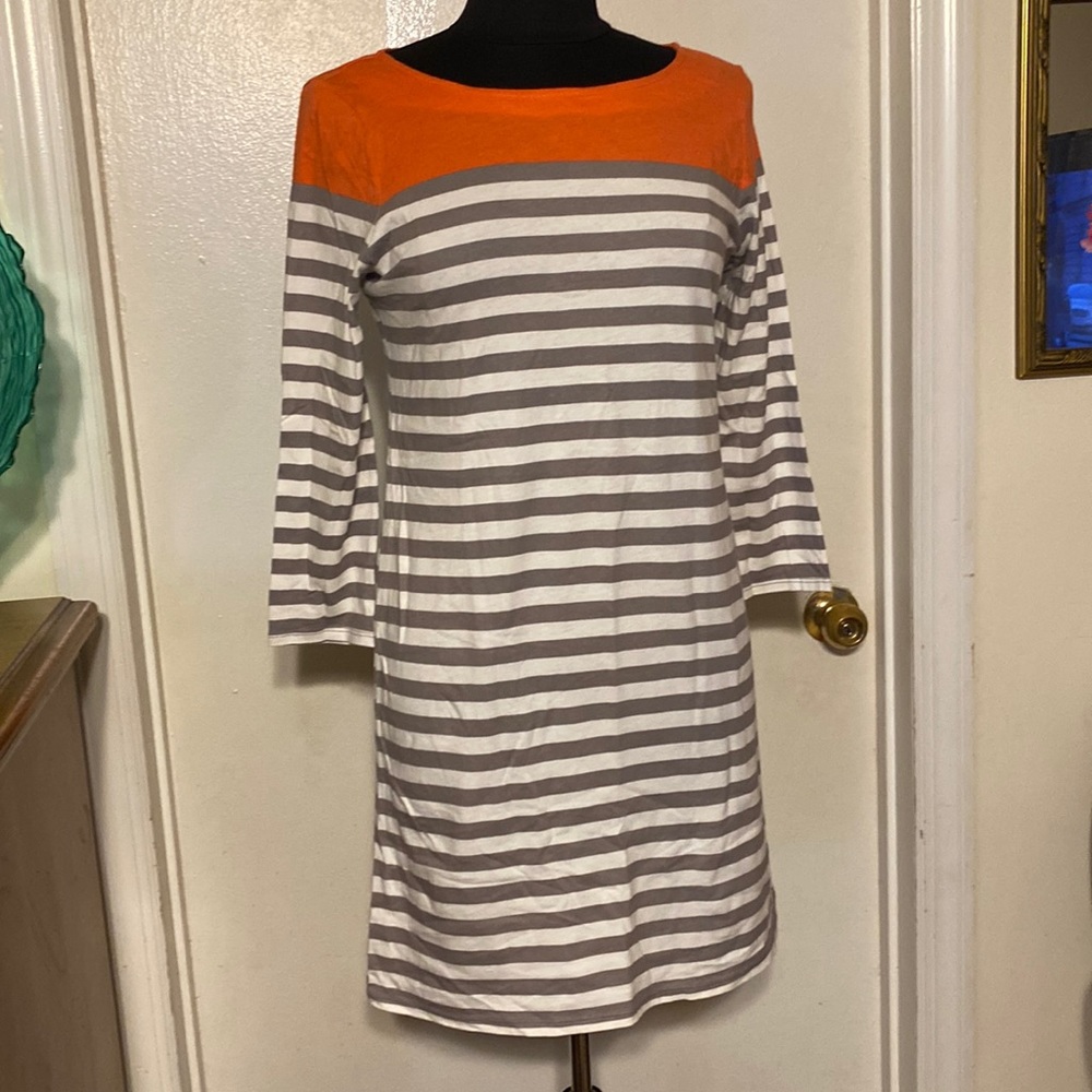 Old navy women dress size SP long sleeve